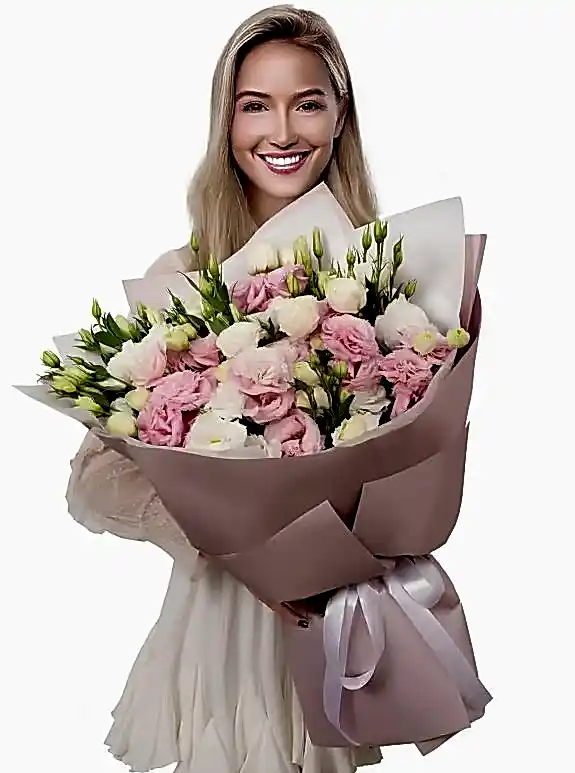 15 Beyaz Gül ve Pembe Buket