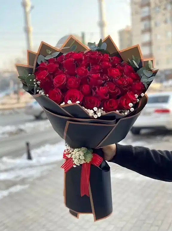 51 Adet Kırmızı Gül Buketi